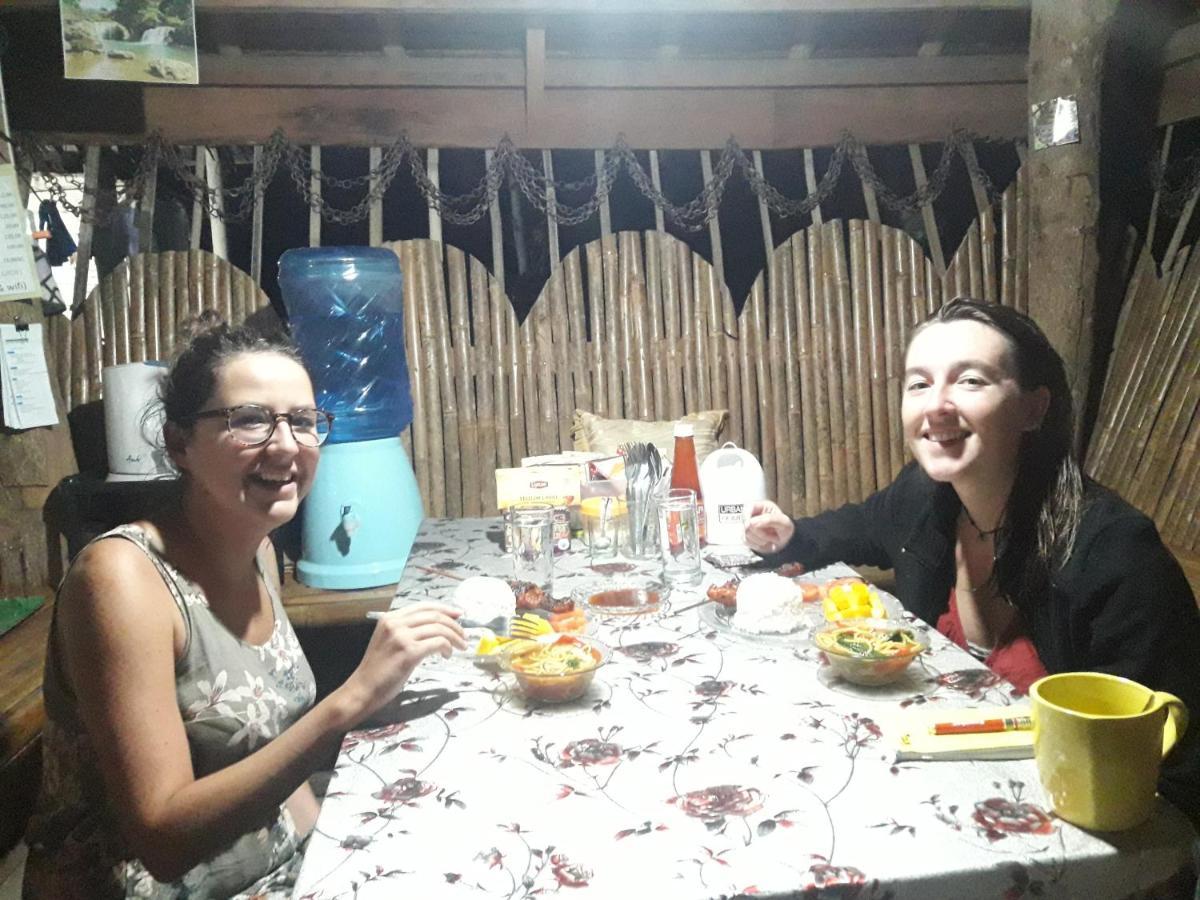 Lhoyjean Garden Hostel Batuan ภายนอก รูปภาพ