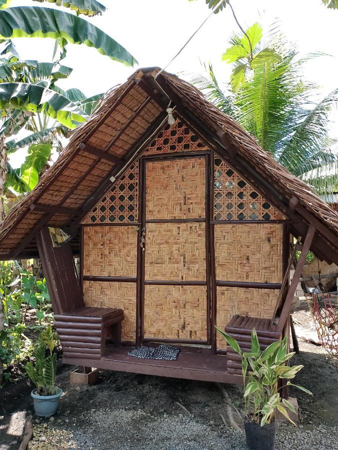 Lhoyjean Garden Hostel Batuan ภายนอก รูปภาพ